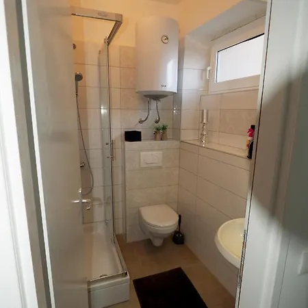 Deluxe Zoya Centar * Pula