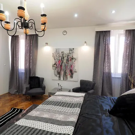 Deluxe Zoya Centar Apartman