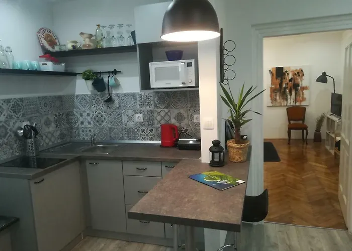 Apartman Deluxe Zoya Centar Pula